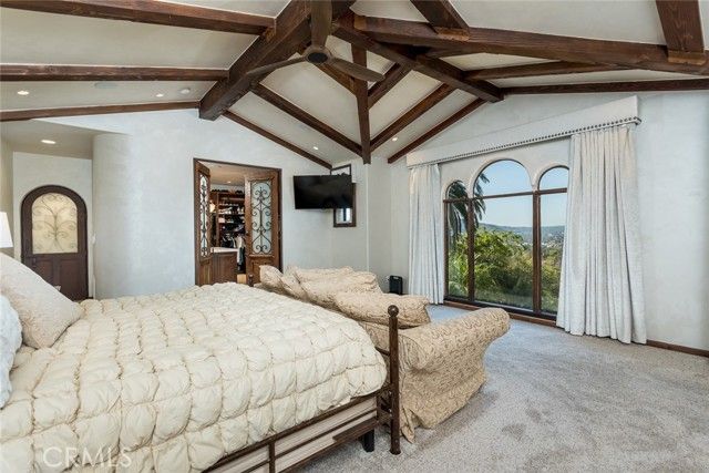 330 Kempton Road, Glendale, CA 91202