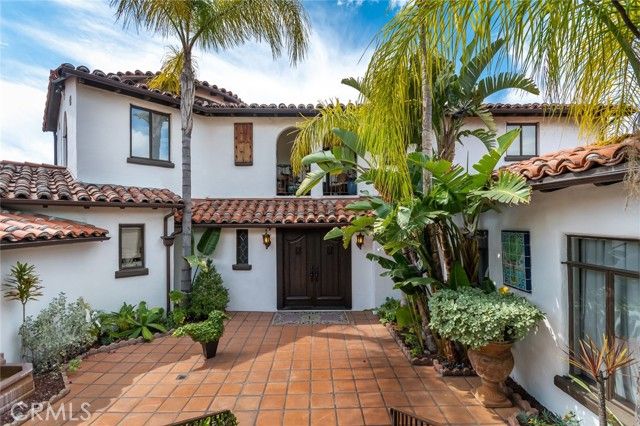 330 Kempton Road, Glendale, CA 91202