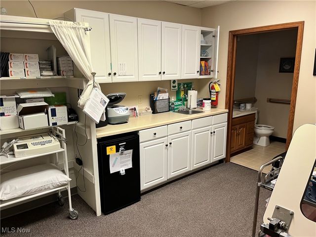 2056 Portage Road 6, Wooster, OH 44691