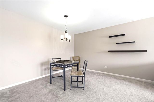 1311 S Finley Road 203, Lombard, IL 60148