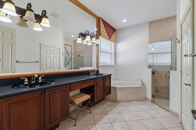 120 NW Willow Grove Avenue, Port St. Lucie, FL 34986