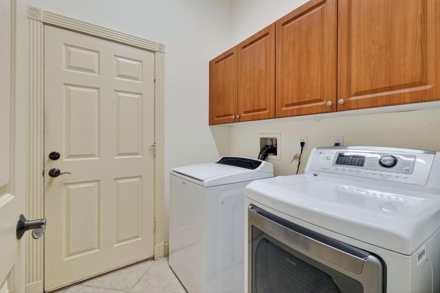 120 NW Willow Grove Avenue, Port St. Lucie, FL 34986