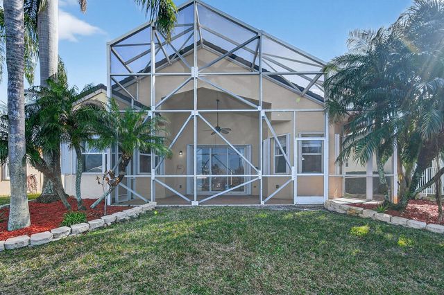 120 NW Willow Grove Avenue, Port St. Lucie, FL 34986