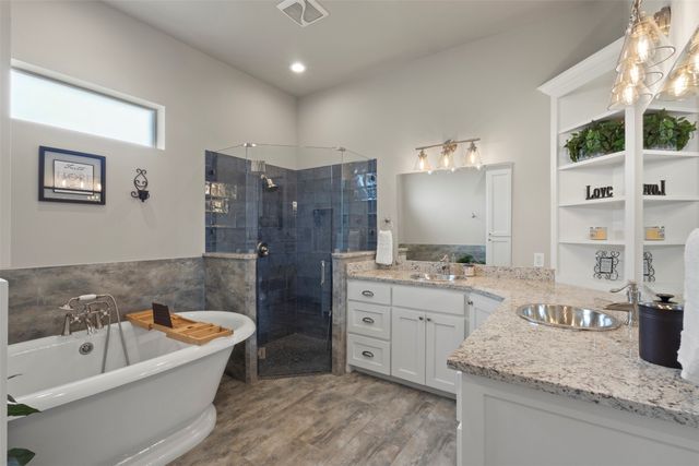 10078 Farmington Road, Van Alstyne, TX 75495