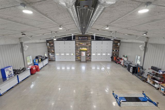 10078 Farmington Road, Van Alstyne, TX 75495