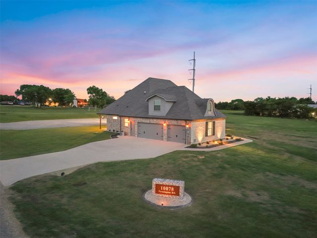 10078 Farmington Road, Van Alstyne, TX 75495