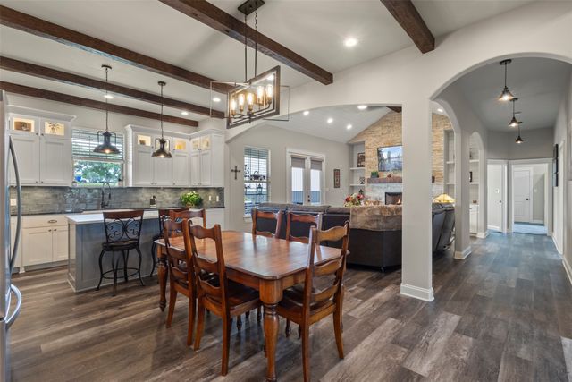 10078 Farmington Road, Van Alstyne, TX 75495