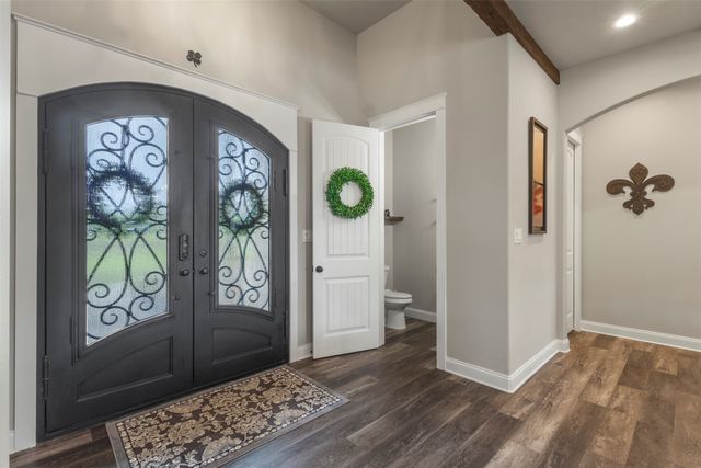 10078 Farmington Road, Van Alstyne, TX 75495