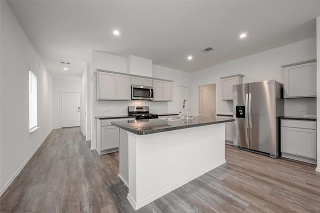5619 Vintage Oakmont Drive, Spring, TX 77373