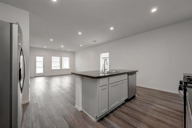 5619 Vintage Oakmont Drive, Spring, TX 77373