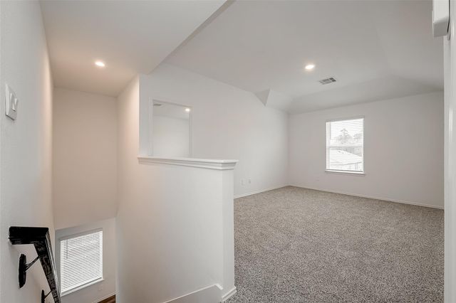5619 Vintage Oakmont Drive, Spring, TX 77373