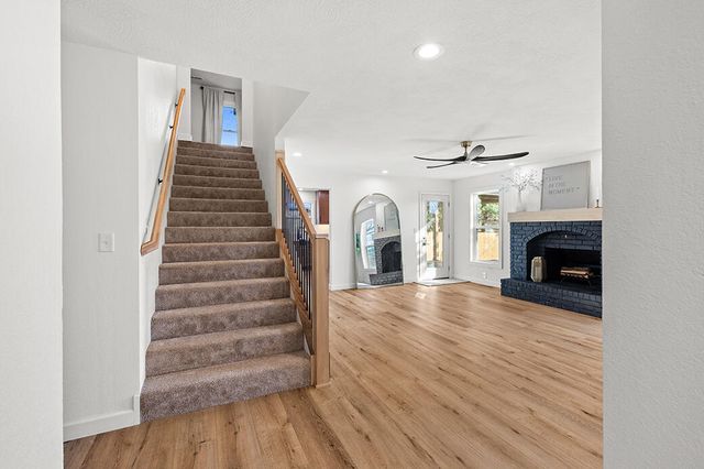 2340 S Nolting Avenue, Springfield, MO 65807