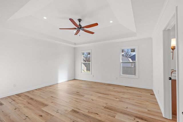 2340 S Nolting Avenue, Springfield, MO 65807