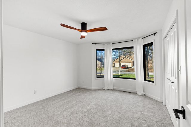 2340 S Nolting Avenue, Springfield, MO 65807