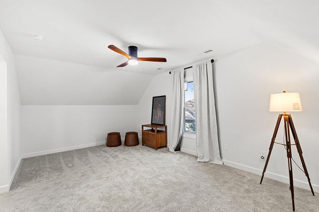 2340 S Nolting Avenue, Springfield, MO 65807