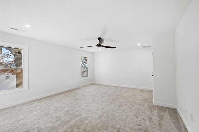 2340 S Nolting Avenue, Springfield, MO 65807