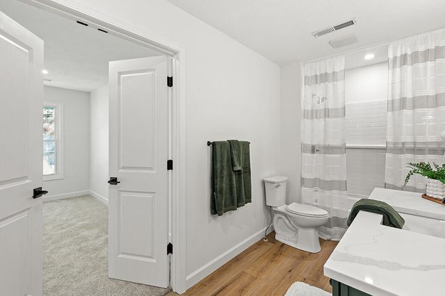 2340 S Nolting Avenue, Springfield, MO 65807