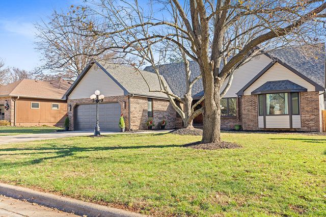 2340 S Nolting Avenue, Springfield, MO 65807