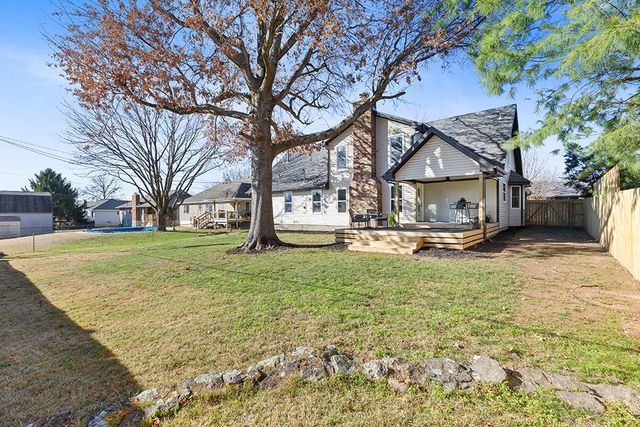 2340 S Nolting Avenue, Springfield, MO 65807