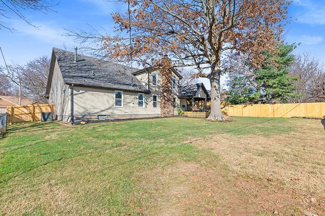 2340 S Nolting Avenue, Springfield, MO 65807