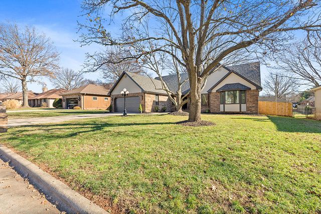 2340 S Nolting Avenue, Springfield, MO 65807
