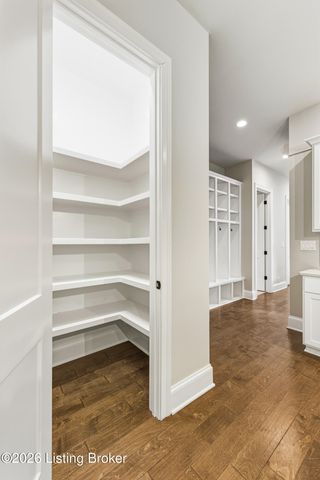 6425 Paintbrush Ln, Prospect, KY 40059