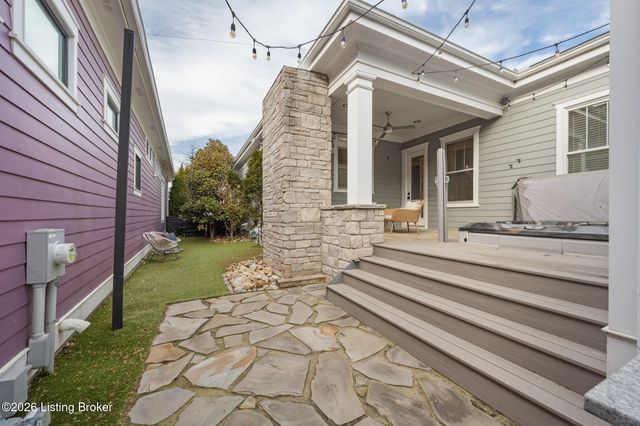 6425 Paintbrush Ln, Prospect, KY 40059