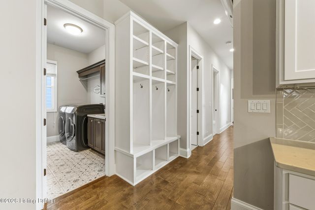 6425 Paintbrush Ln, Prospect, KY 40059