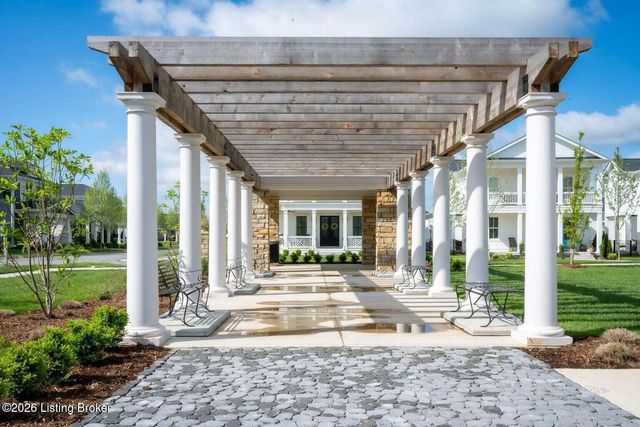 6425 Paintbrush Ln, Prospect, KY 40059