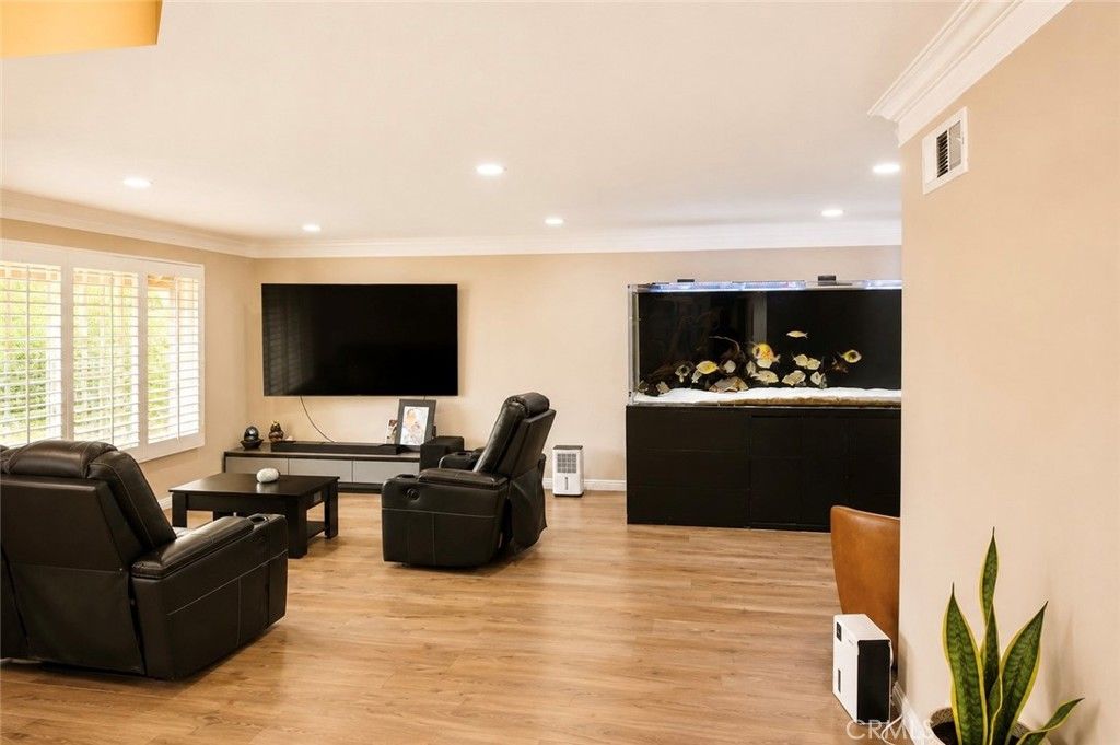 Image 12 of property listing at 14522 Emerywood Road, Tustin, CA 92780