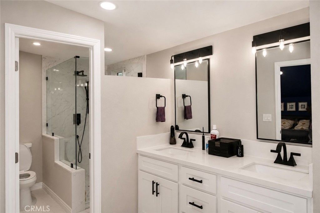 Image 14 of property listing at 14522 Emerywood Road, Tustin, CA 92780