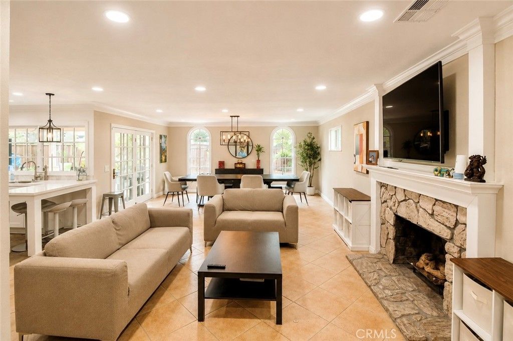 Image 2 of property listing at 14522 Emerywood Road, Tustin, CA 92780