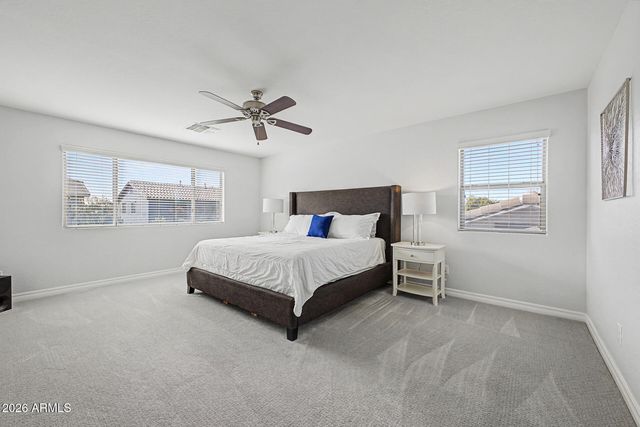 2733 E RAKESTRAW Lane, Gilbert, AZ 85298
