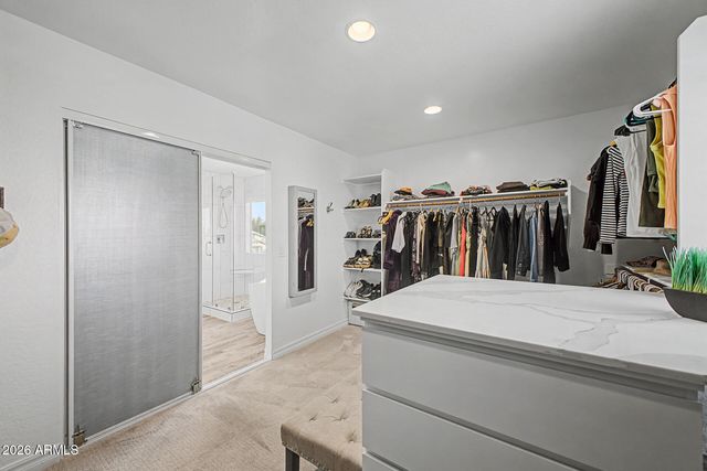 2733 E RAKESTRAW Lane, Gilbert, AZ 85298
