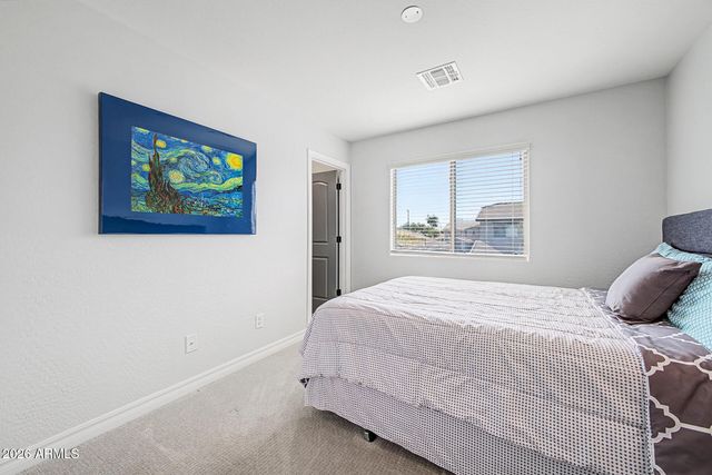 2733 E RAKESTRAW Lane, Gilbert, AZ 85298