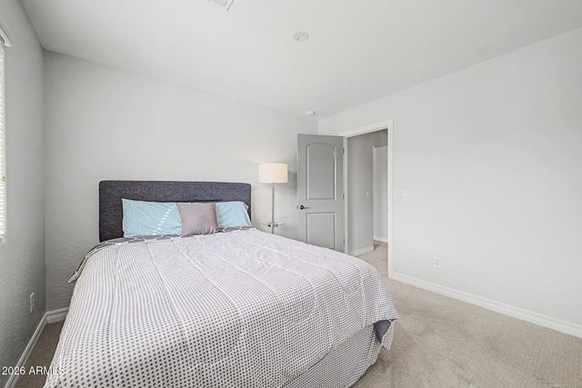 2733 E RAKESTRAW Lane, Gilbert, AZ 85298
