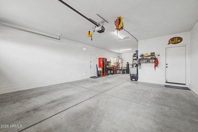 2733 E RAKESTRAW Lane, Gilbert, AZ 85298