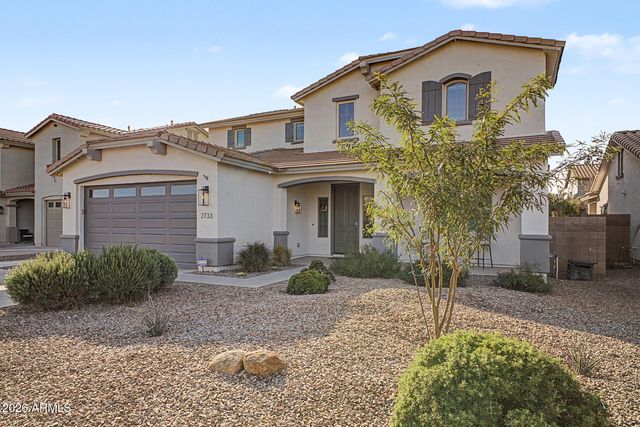 2733 E RAKESTRAW Lane, Gilbert, AZ 85298