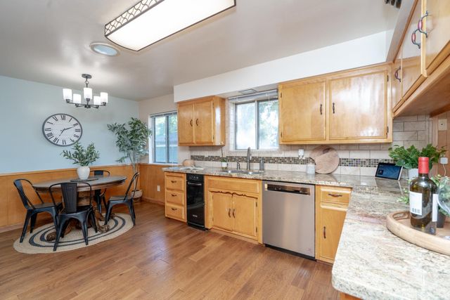 7465 Red Bud Rd, Granite Bay, CA 95746