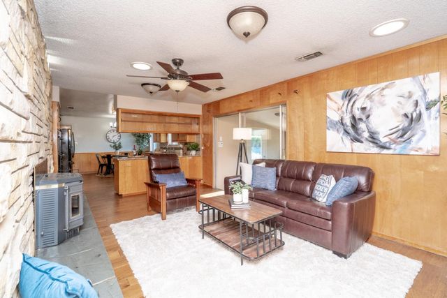 7465 Red Bud Rd, Granite Bay, CA 95746