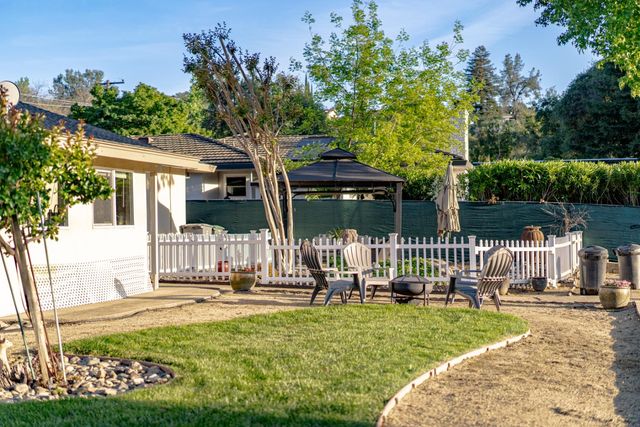 7465 Red Bud Rd, Granite Bay, CA 95746