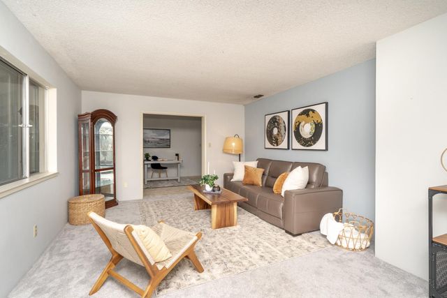 7465 Red Bud Rd, Granite Bay, CA 95746