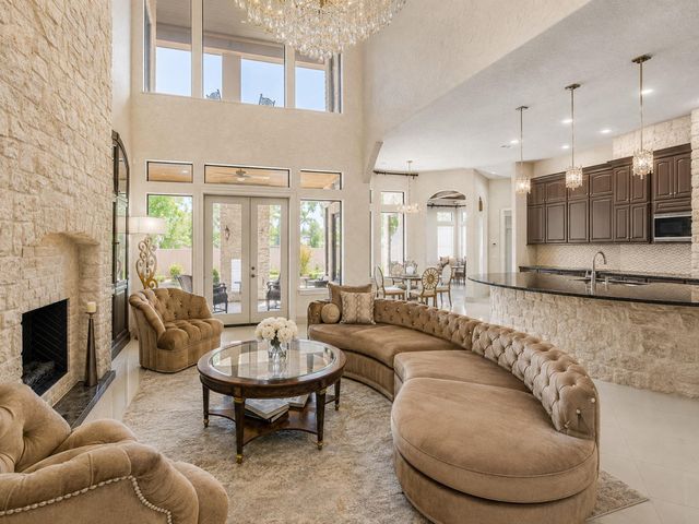 5703 Lakeshore Vista Drive, Richmond, TX 77469