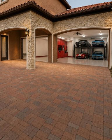 5703 Lakeshore Vista Drive, Richmond, TX 77469