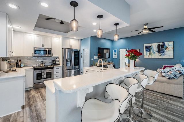 23226 CYPRESS TRAIL DRIVE, Lutz, FL 33549