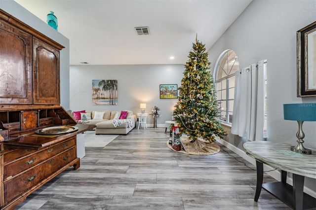 23226 CYPRESS TRAIL DRIVE, Lutz, FL 33549