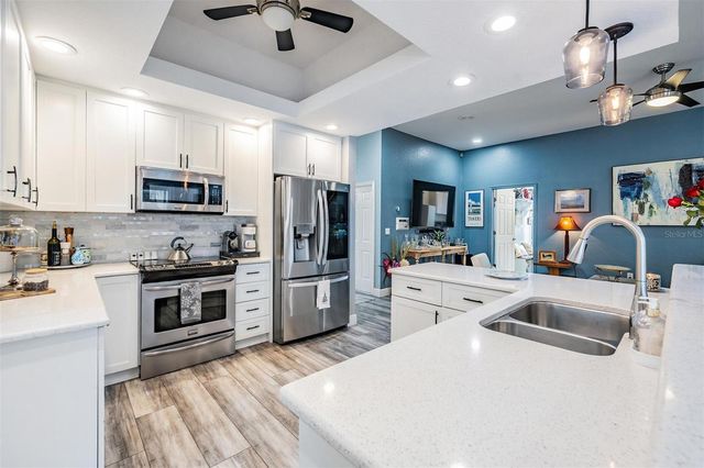 23226 CYPRESS TRAIL DRIVE, Lutz, FL 33549