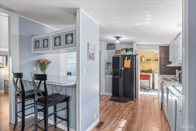 4485 Gainer Ave, Milton, FL 32583