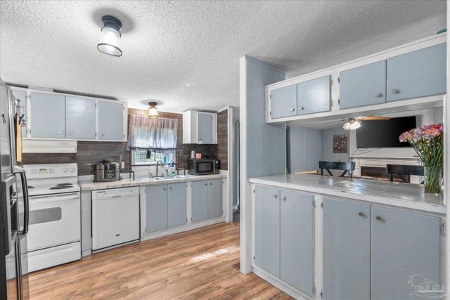 4485 Gainer Ave, Milton, FL 32583