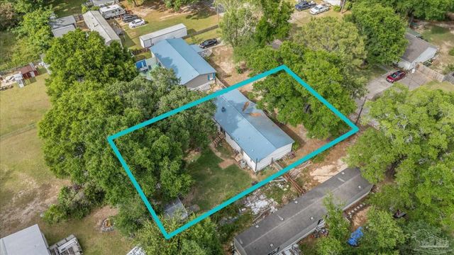 4485 Gainer Ave, Milton, FL 32583